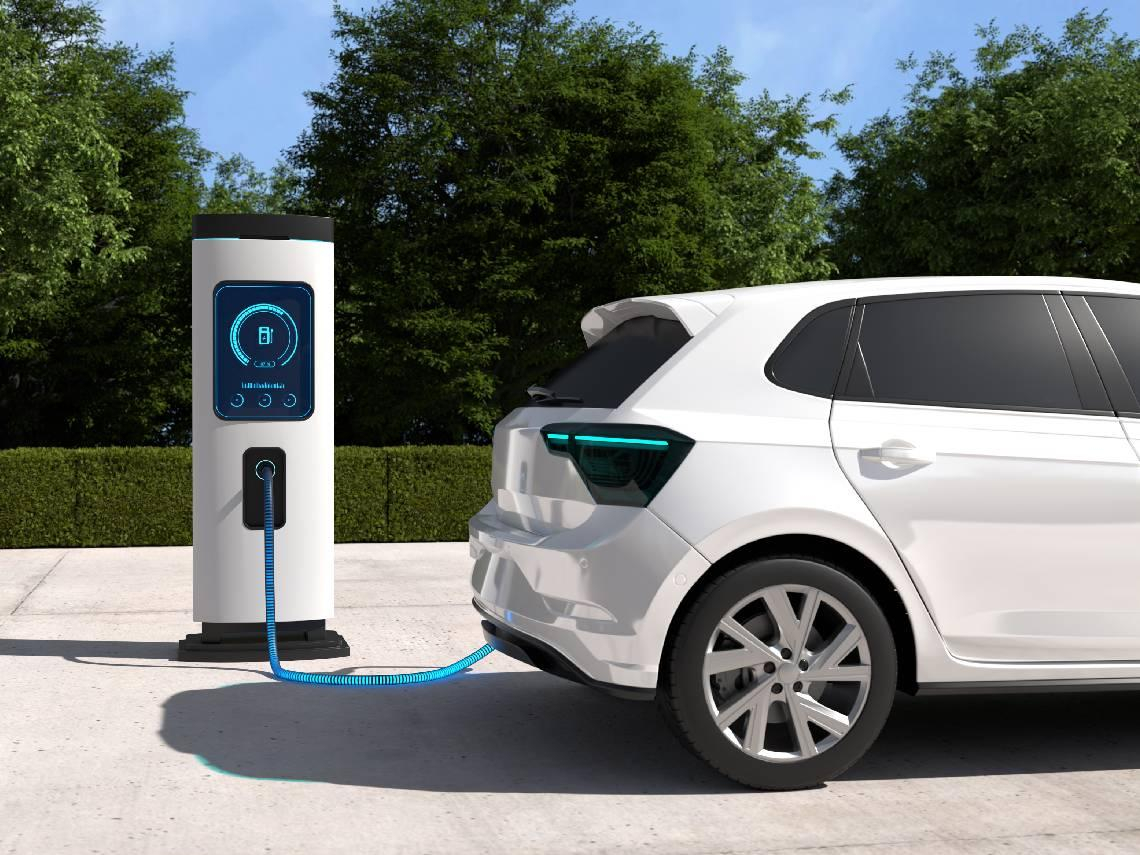 比亞迪被爆夜宴立院高層，一吃3小時…總務處長急喊臨時邀約！為泰國製整車登台鋪路？國產車要嚇趴？